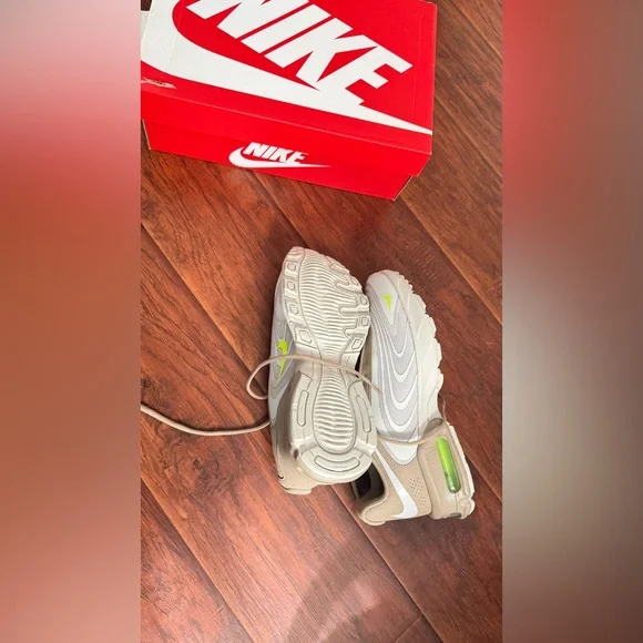 Nike Beige and White Sneakers with Neon Highlights